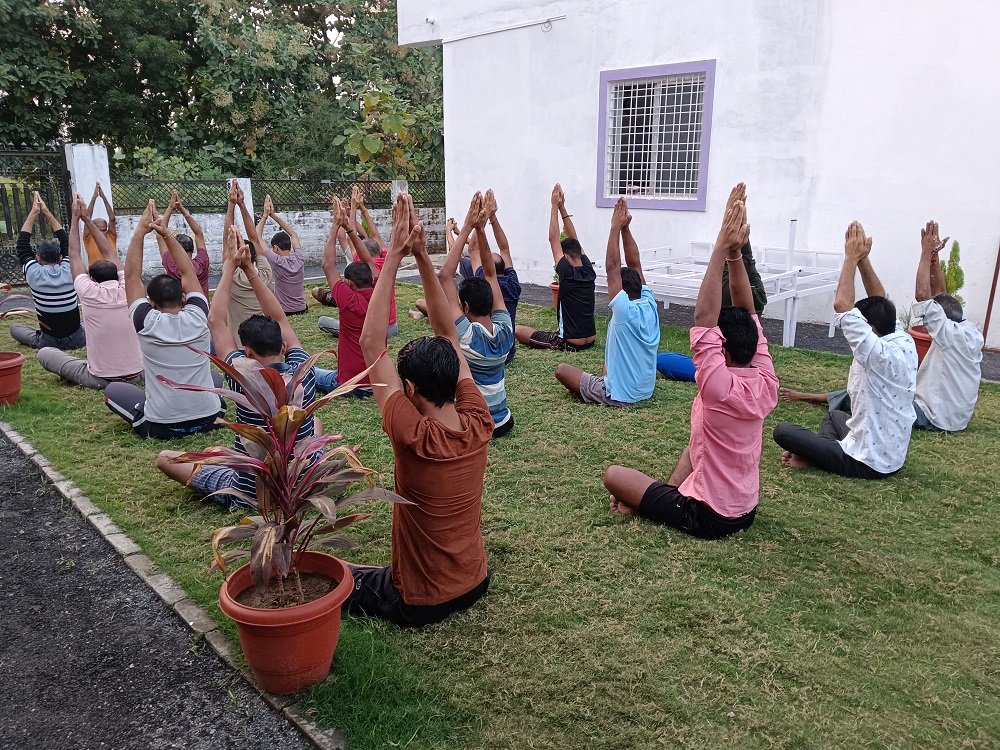 yoga prayaas vyasanmukti 2