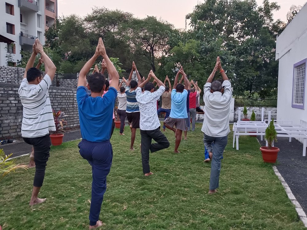yoga prayaas vyasanmukti 9